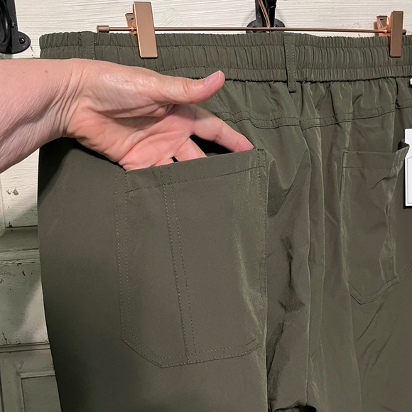 NWT Multipants Women's Olive Green Casual Pants Size XL - Picture 6 of 9